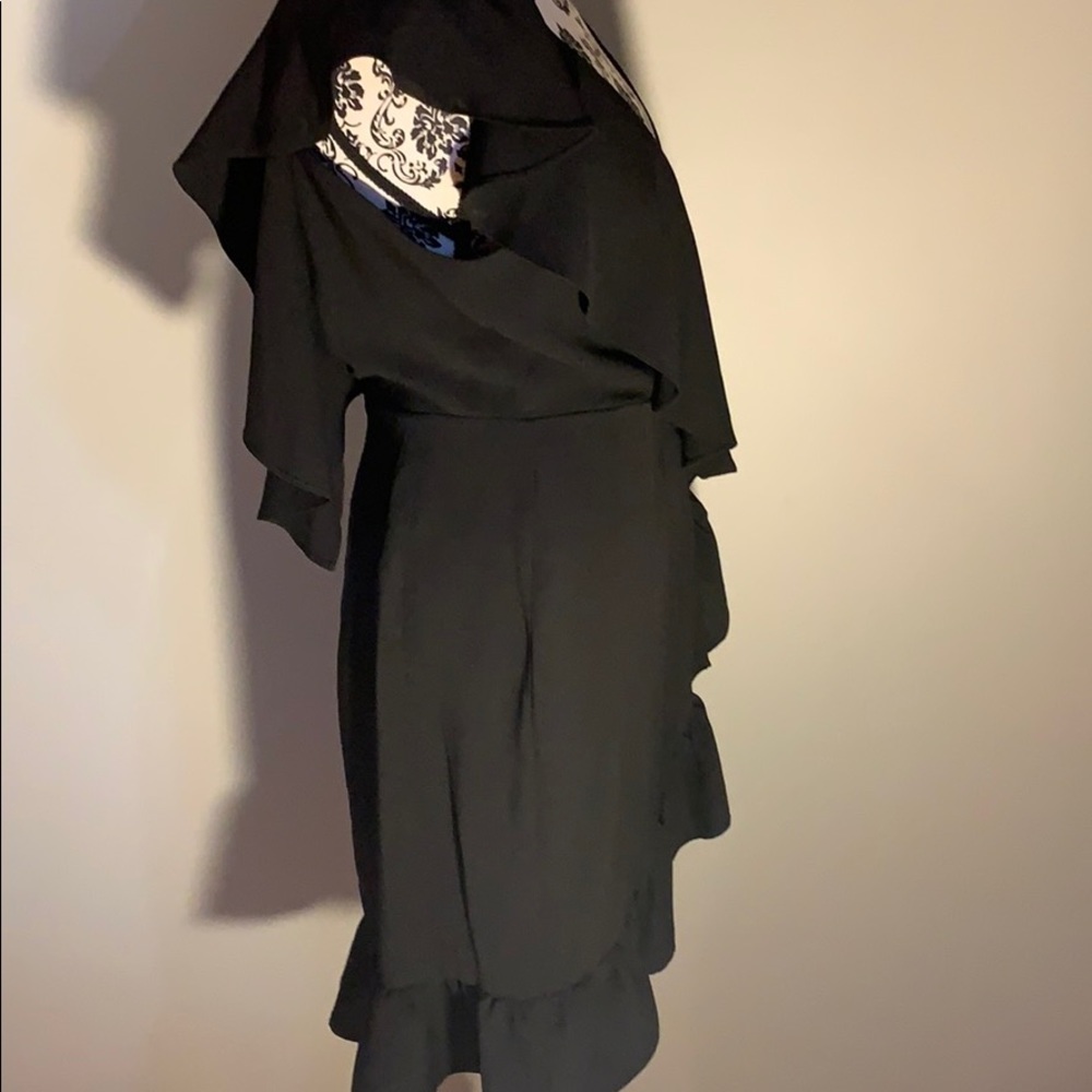 NWT WAYF Black Ruffle Dress - Picture 4 of 10